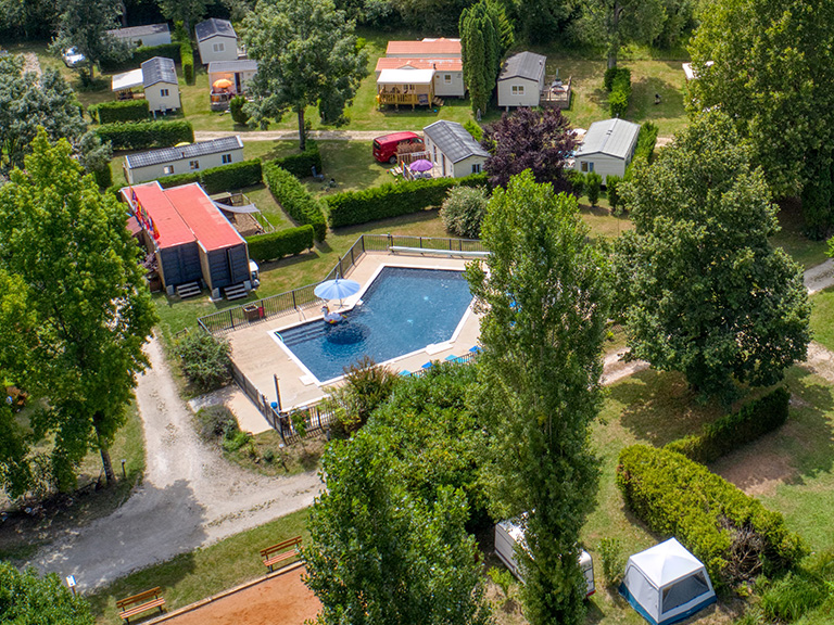 camping with heated pool in dordgone