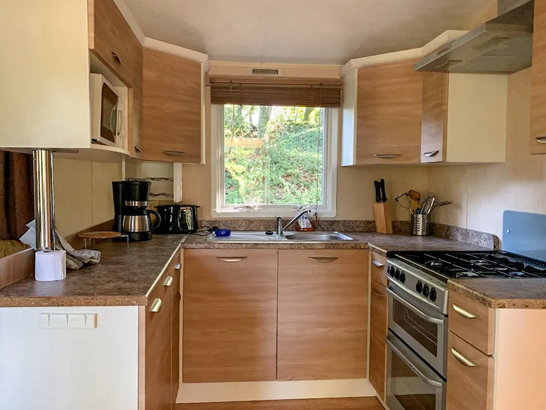 cottage kitchen