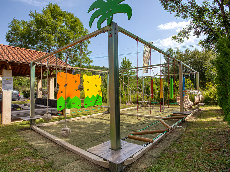 children's park camping le pontillou