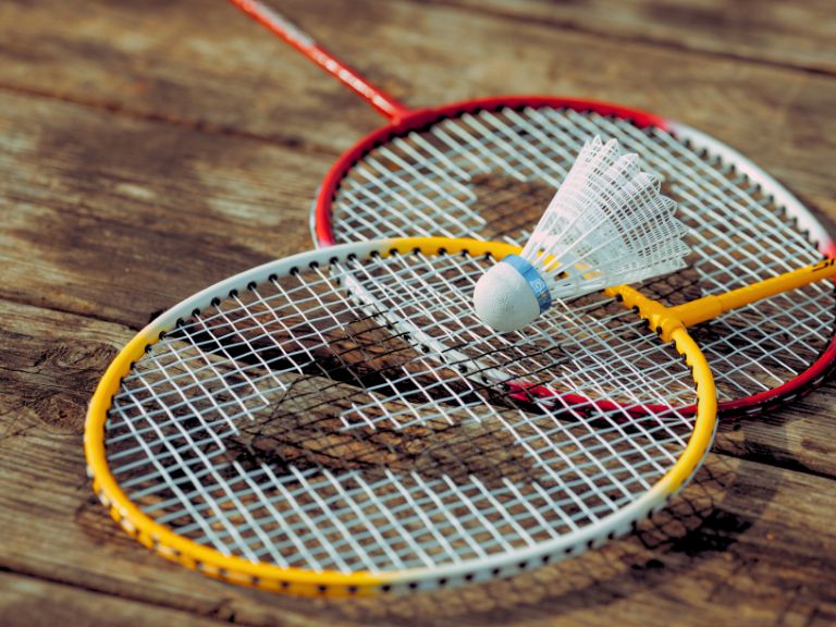 badminton rackets (1)